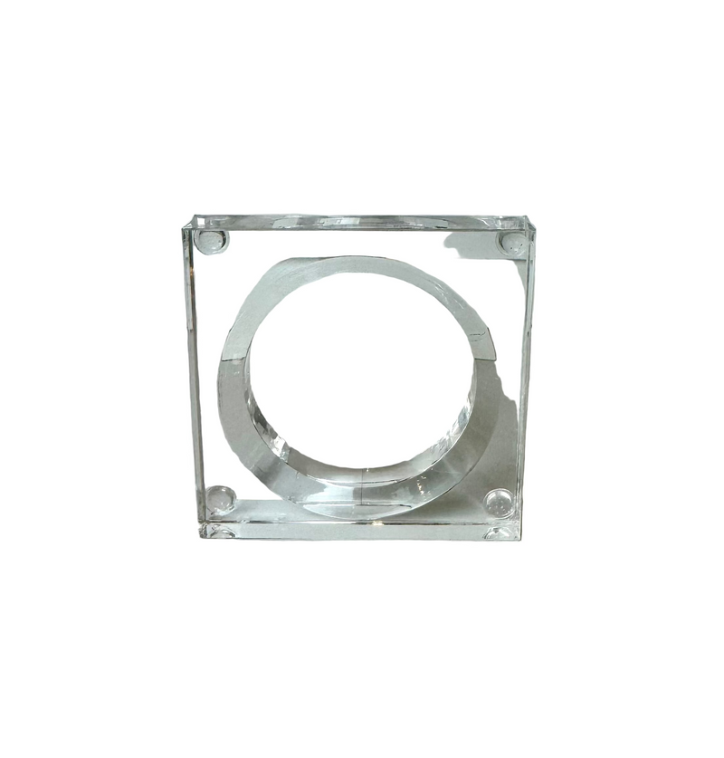 Clear Acrylic Ring Stand