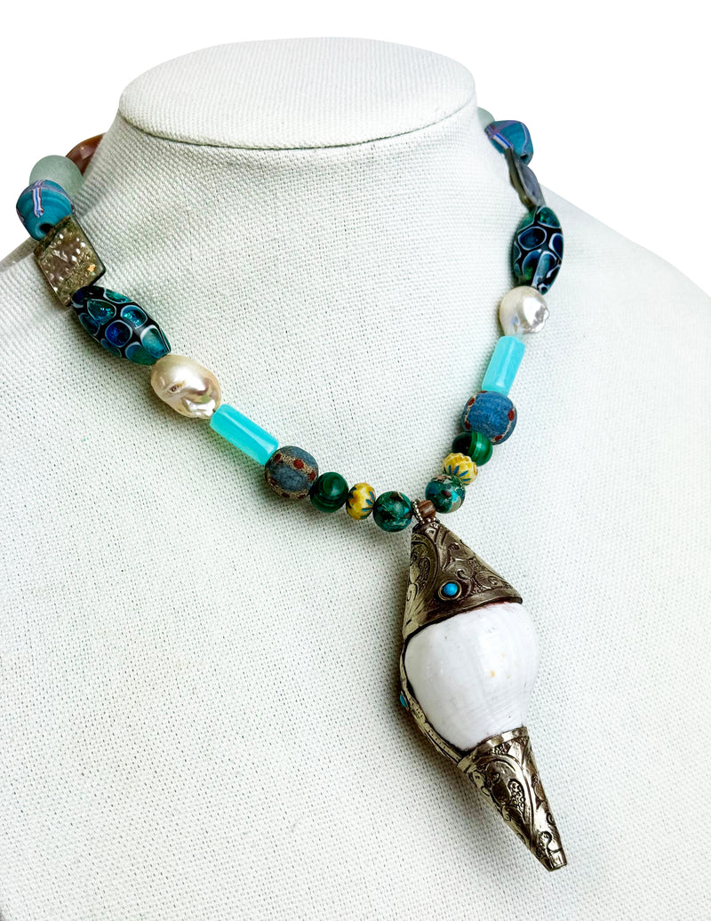 Nepalese Conch Shell Necklace