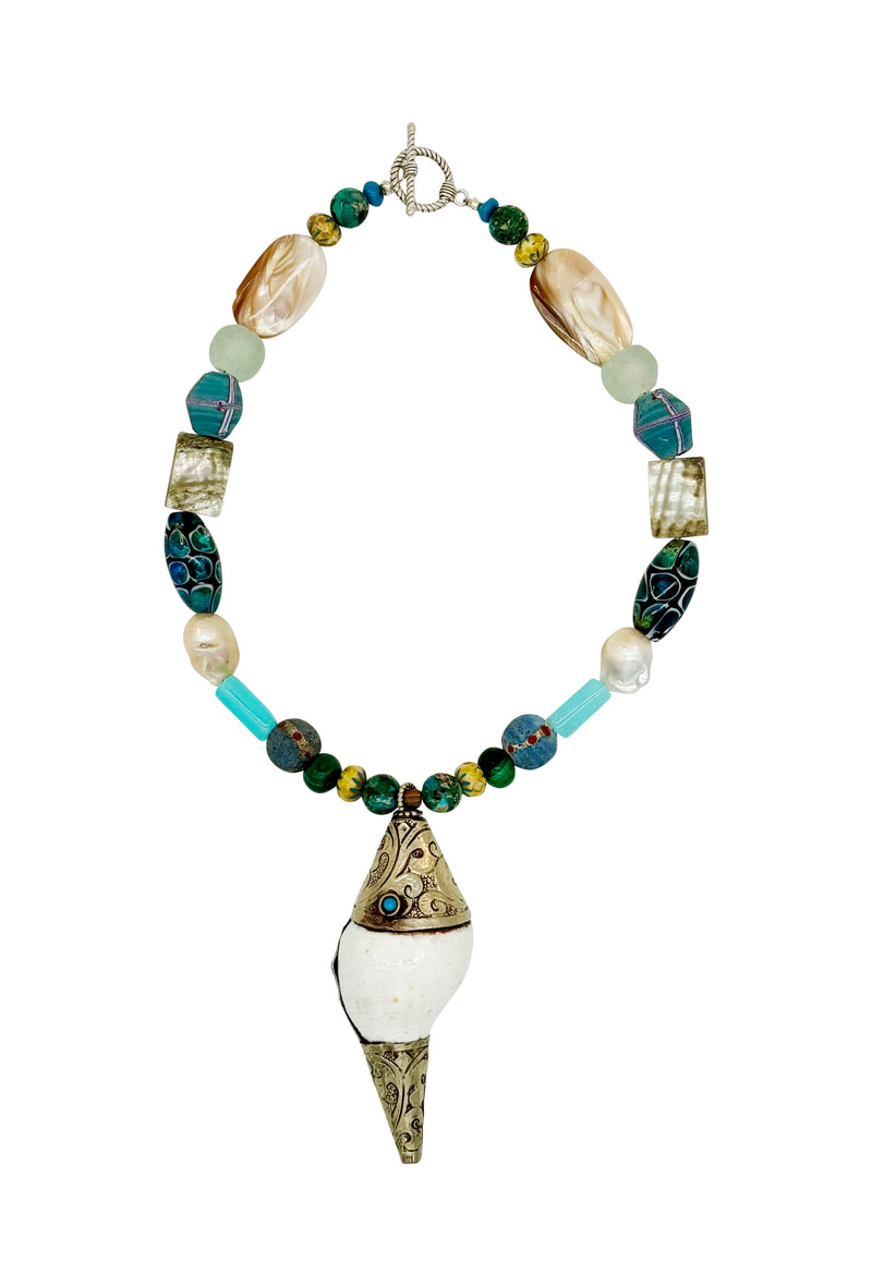 Nepalese Conch Shell Necklace